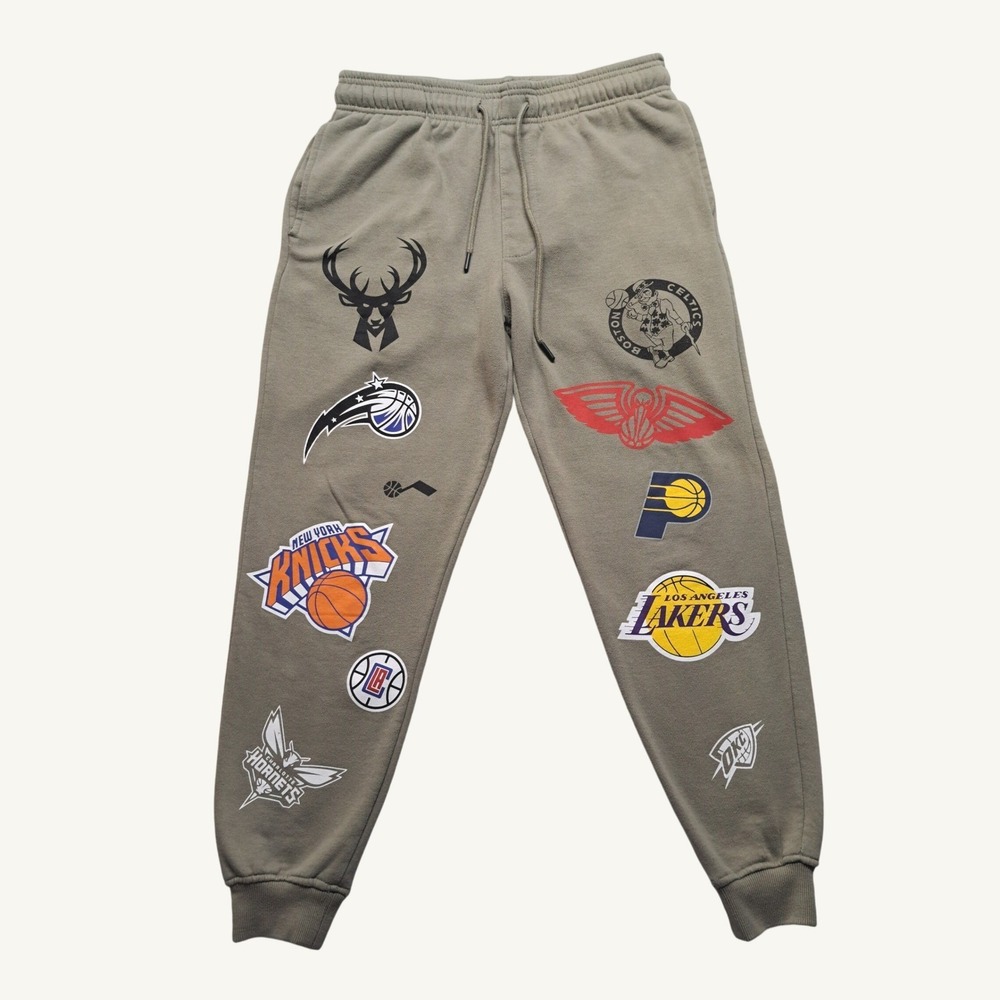 NBA Sweatpants Men M Olive Excellent All Over Team Logo Graphic Joggers Fleece